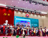 Trường THPT Hoa Sen: Niềm tự hào với thành tích 100% học sinh đỗ tốt nghiệp THPT quốc gia