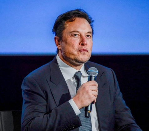 Elon Musk cùng hàng nghìn chuyên gia kêu gọi tạm dừng phát triển ‘hậu duệ’ của ChatGPT