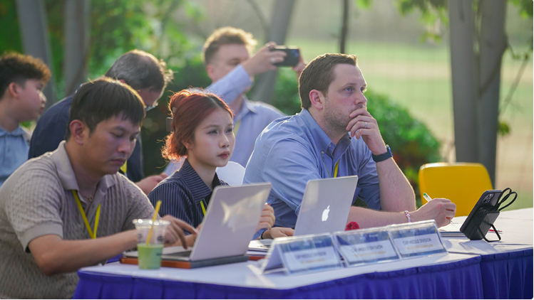 Những “nhà tranh biện nhí” tỏa sáng tại VMDC 2026